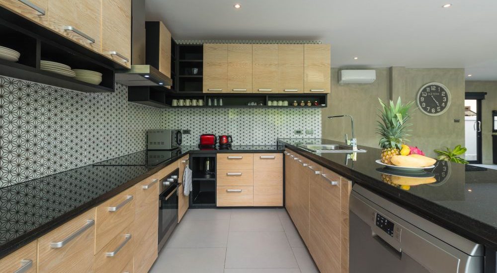 Sleek Modular Kitchens